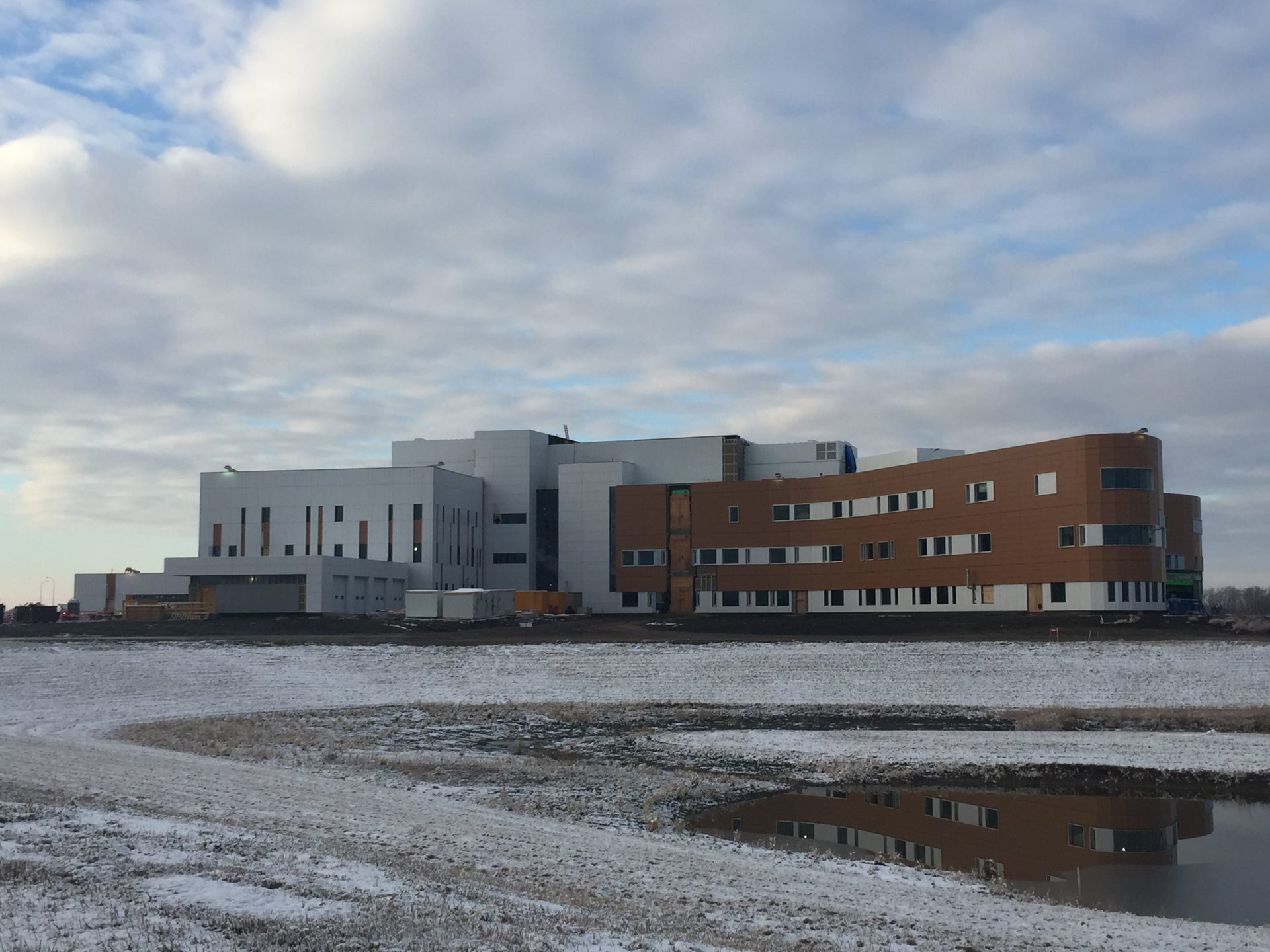 MLA Loewen questions ministers on Grande Prairie Regional Hospital “fiasco”