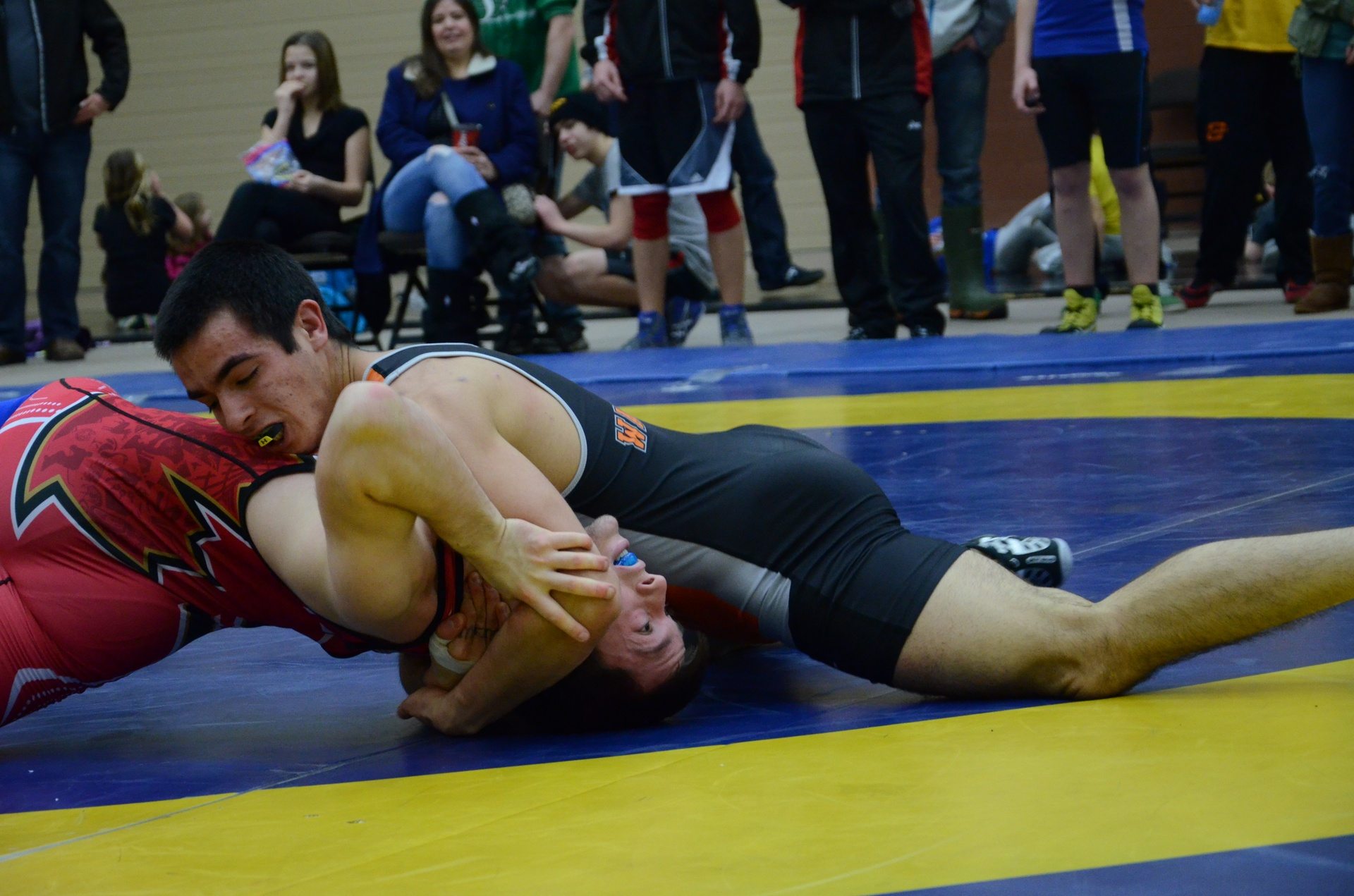High school wrestlers bring home 18 medals from Wetaskiwin