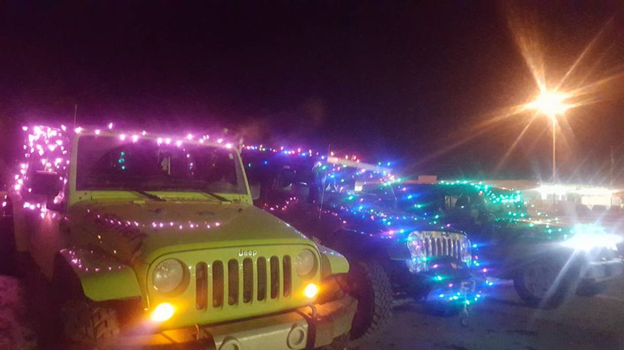 Jeep Club collecting food bank donations