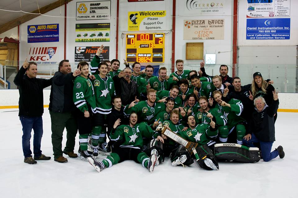 Navigators take third NWJHL title in a row