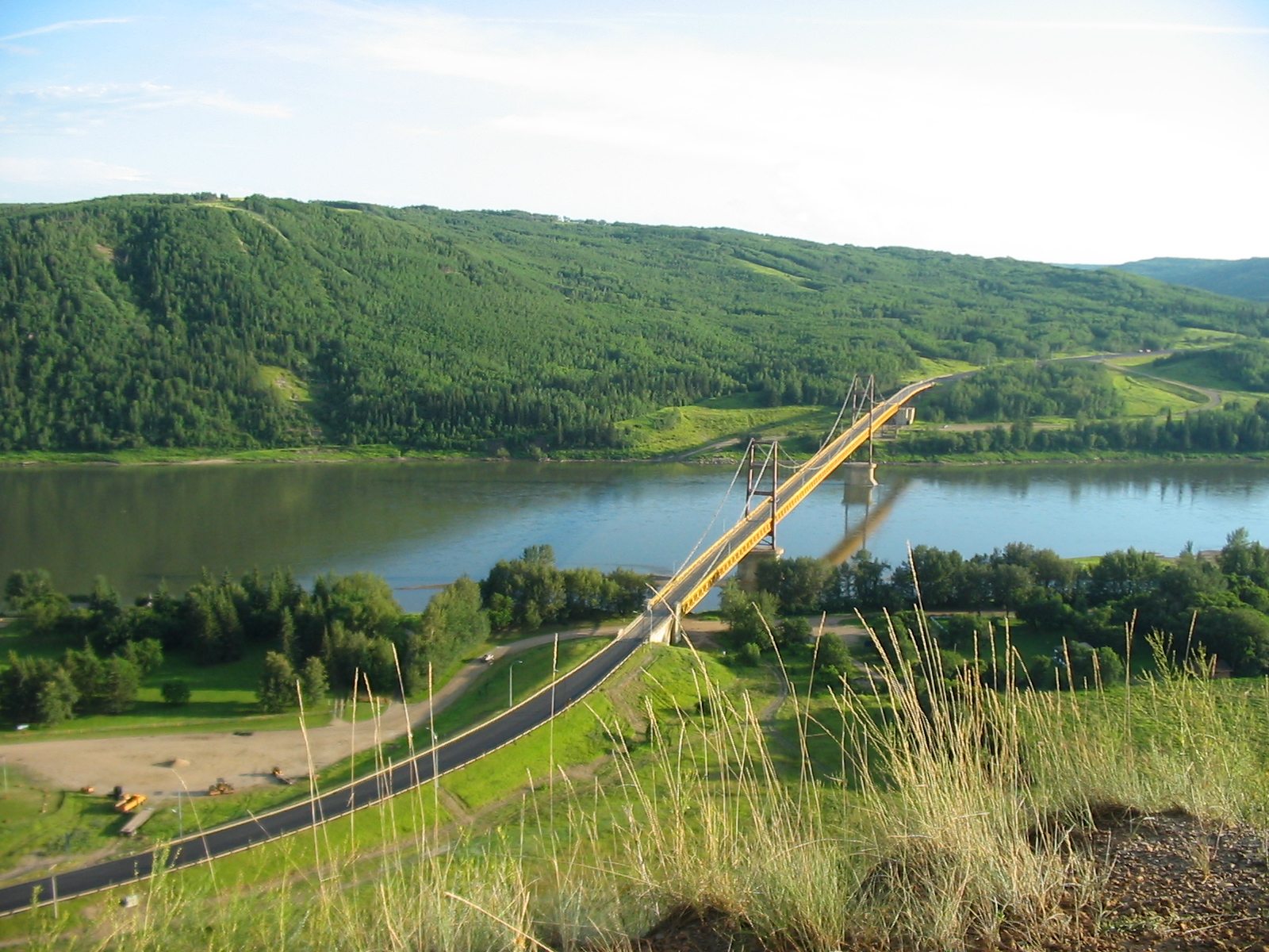 Repairs to Highway 2 near Dunvegan after May 2015 slide