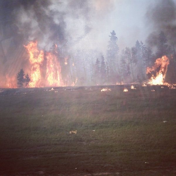 UPDATE: Grande Prairie officials headed to help in Fort McMurray fire