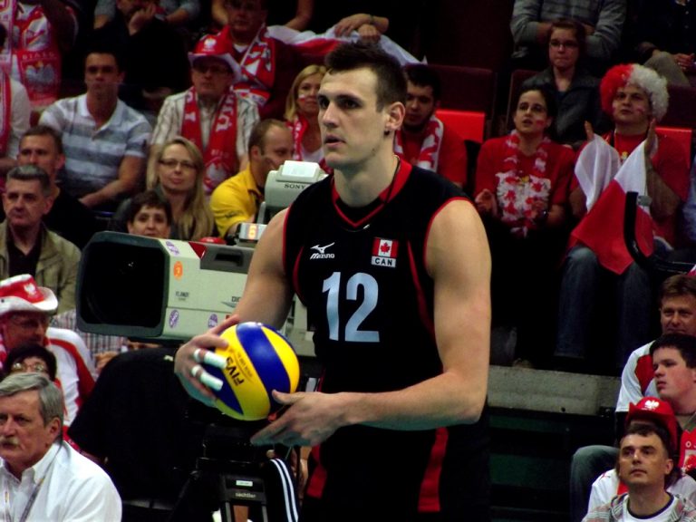 Gavin Schmitt and Team Canada clinch spot in volleyball quarter-finals
