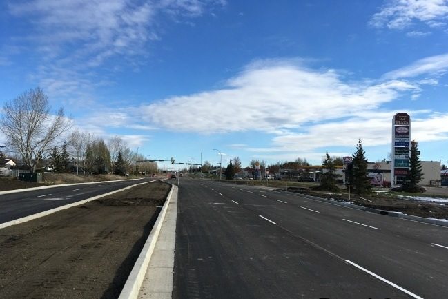 Work on 68th Avenue twinning and berm starts up again Tuesday