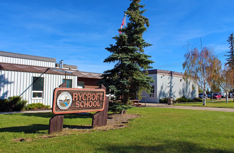 Rycroft School to reopen Monday, water outage remains
