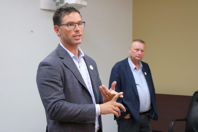 MLA Drysdale endorses Doug Schweitzer for UCP leadership