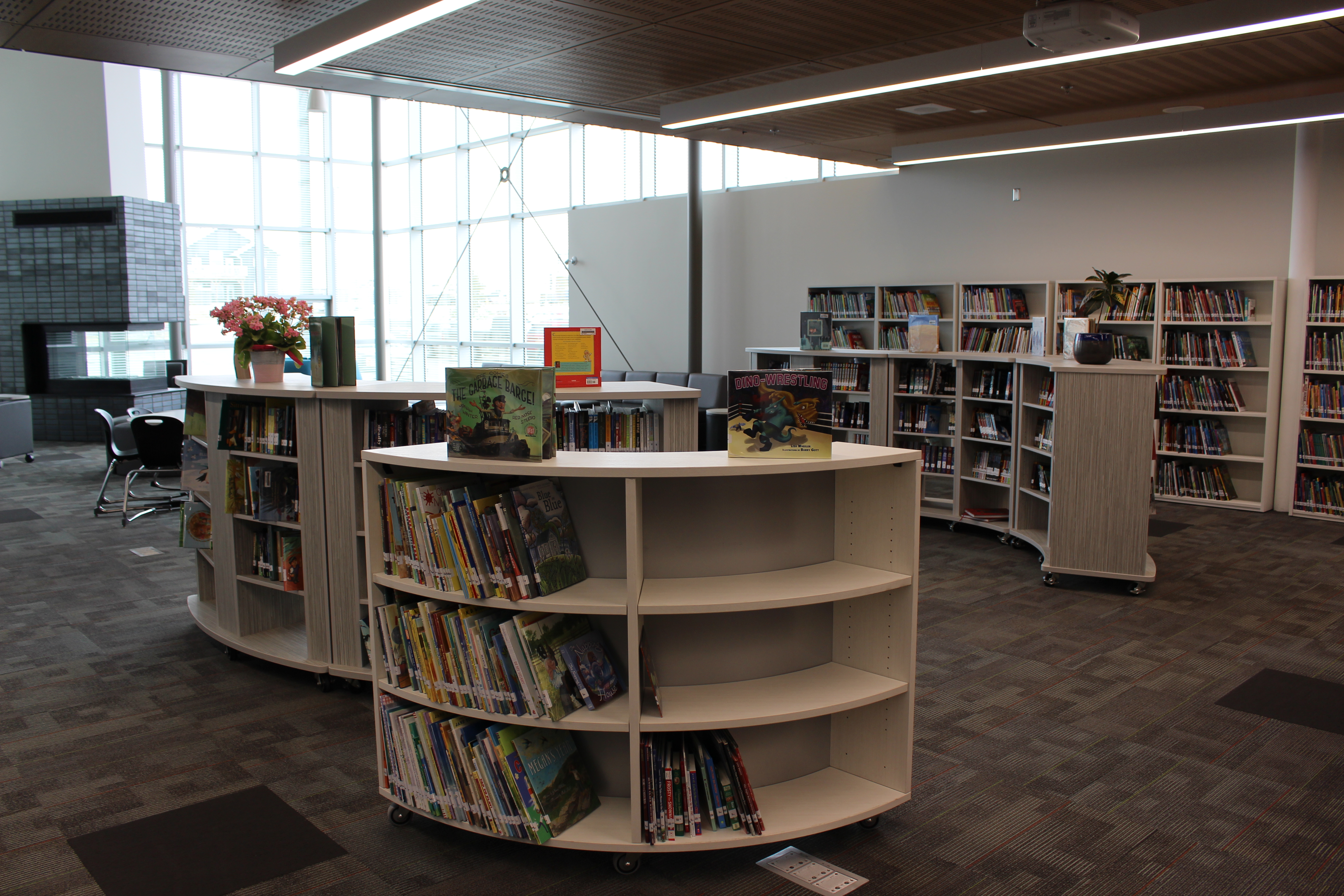 Whispering Ridge Community School opens in the County My Grande