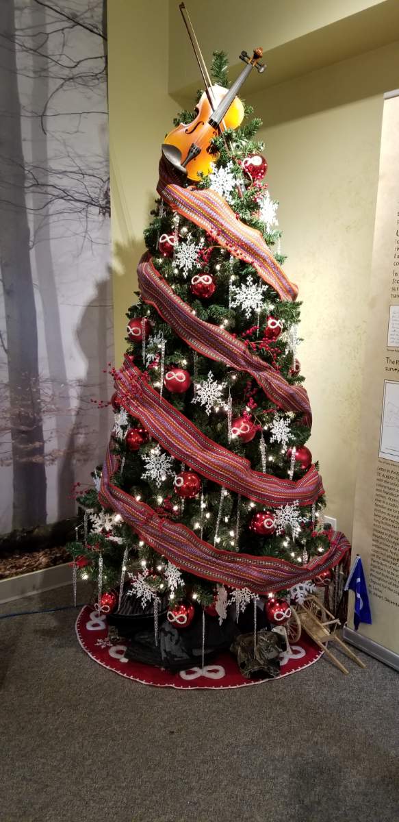Metis Giving Tree donations being collected until Monday