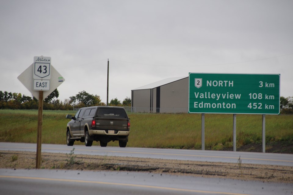 A photo taken at the roundabout facing east (Michael Lumsden MyGrandePrairieNow.com staff)