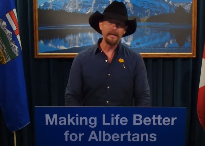 Paul Brandt heads new provincial human trafficking prevention task force