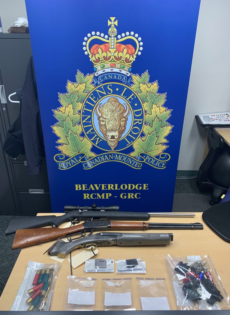 Grande Prairie man facing weapons, stolen property charges