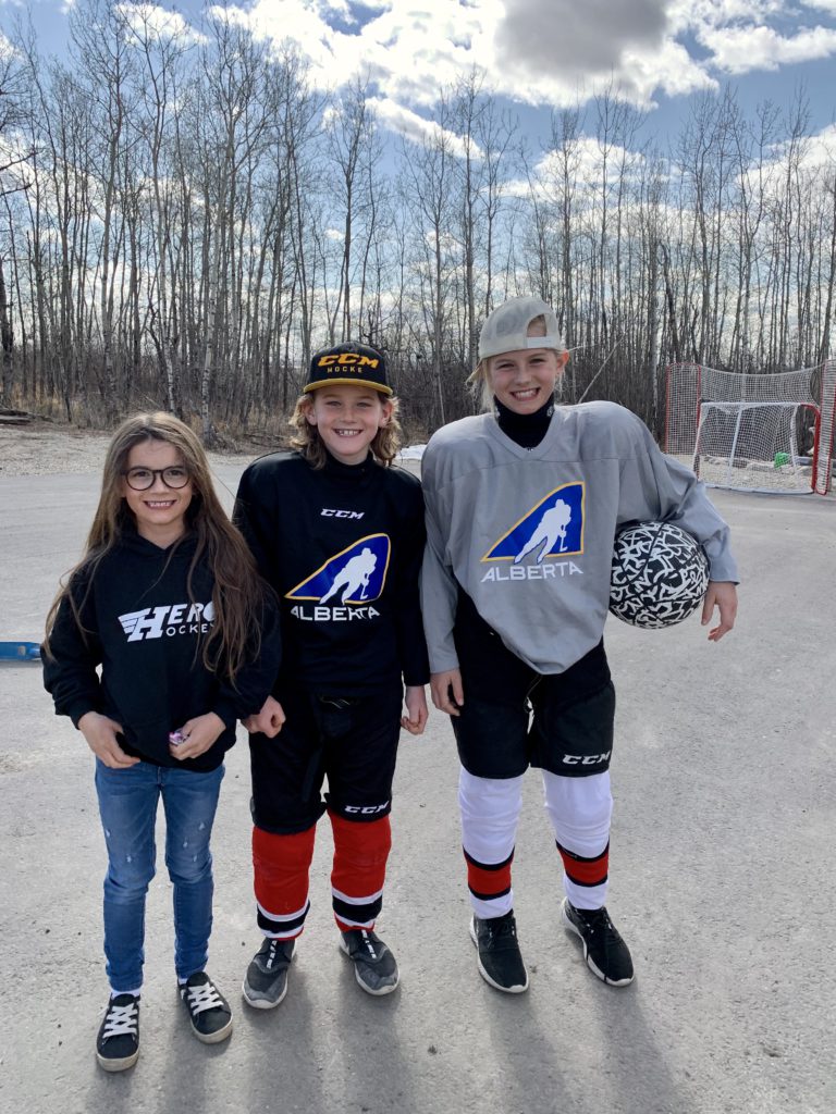 Sexsmith family raising money to support girls in hockey