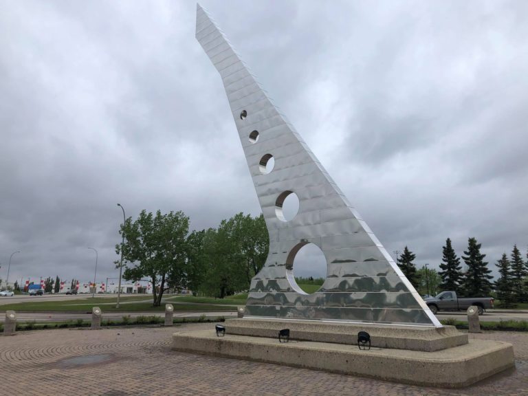 Grande Prairie landmarks to be lit purple as part of planned Pancreatic Cancer Awareness Day proclamation