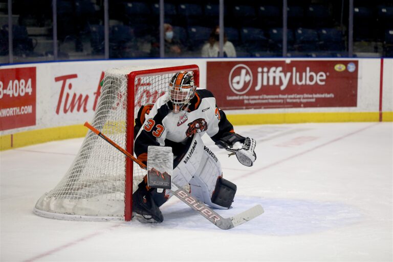 Former Storm goalie signs entry-level contract with Washington Capitals