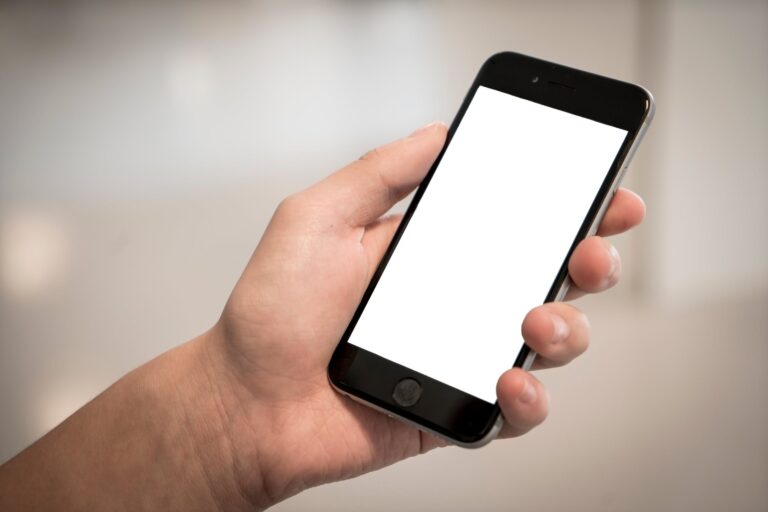 Provincial personal device restrictions hit Grande Prairie schools