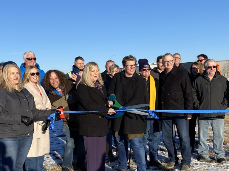 Aquatera unveils fleet of solar panels to power reservoir, pump station