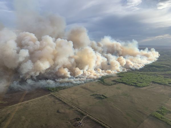 Crews continue to battle 1,300 hectare wildfire east of Teepee Creek