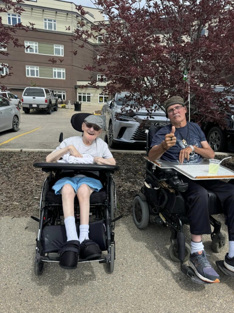 Prairie Lakes Seniors squeeze out summertime fun during lemonade stand fundraiser