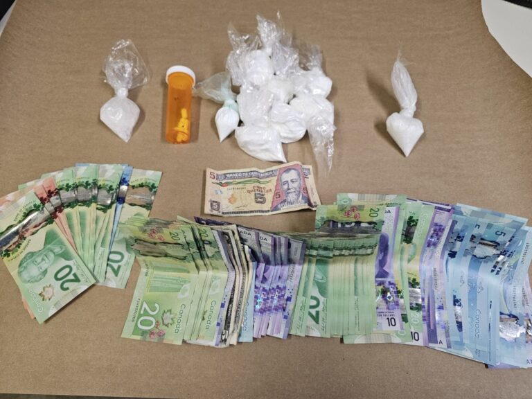 Charges laid after drugs, cash seized following downtown Grande Prairie traffic stop