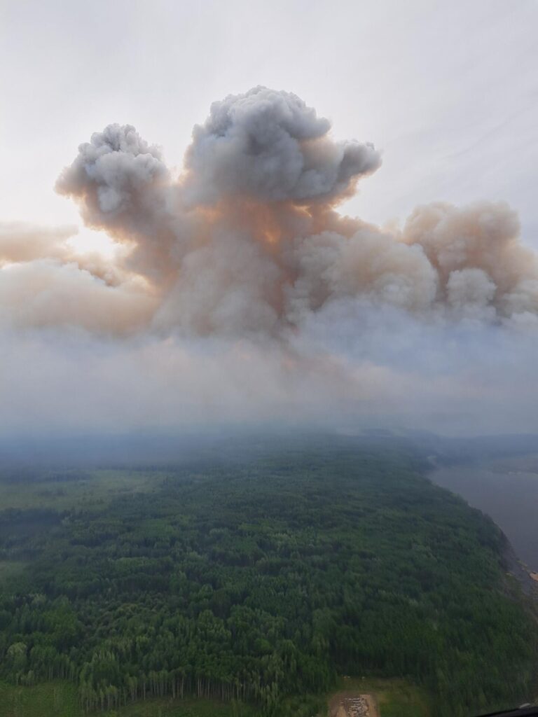 ‘Challenging’ day expected as winds could spark significant Kiskatinaw fire growth