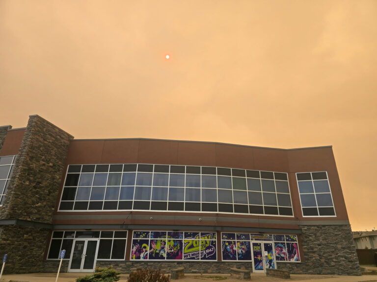 Air quality warning re-issued for Grande Prairie region