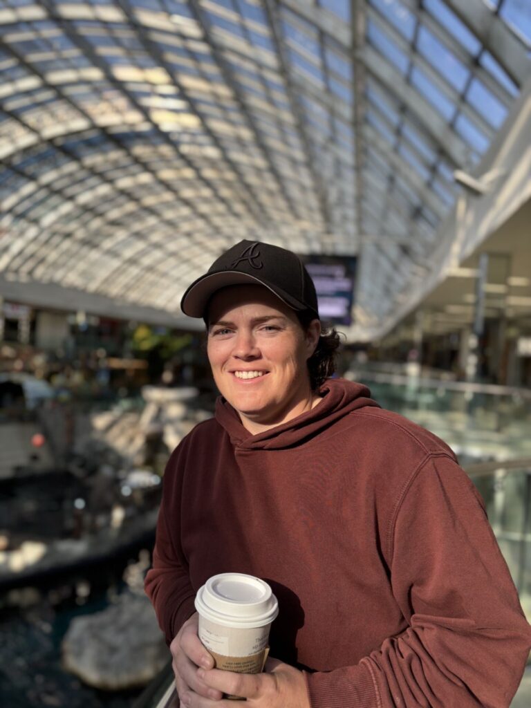 Jena Flach launches campaign for city council